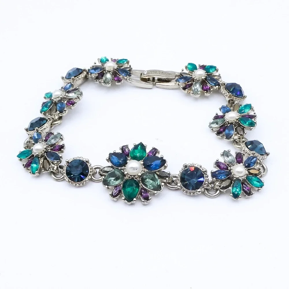Marchesa Flower Blue Green Crystal Rhinestone Faux Pearl Gold Tone 7.5